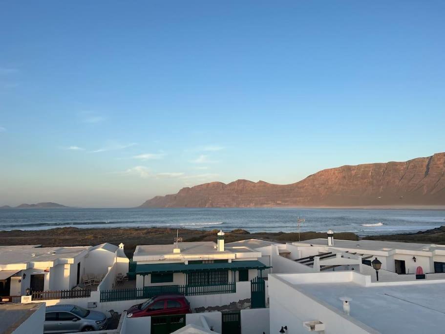 Famara, Apto. En Zona Tranquila A 200M Del Mar. Lägenhet Exteriör bild