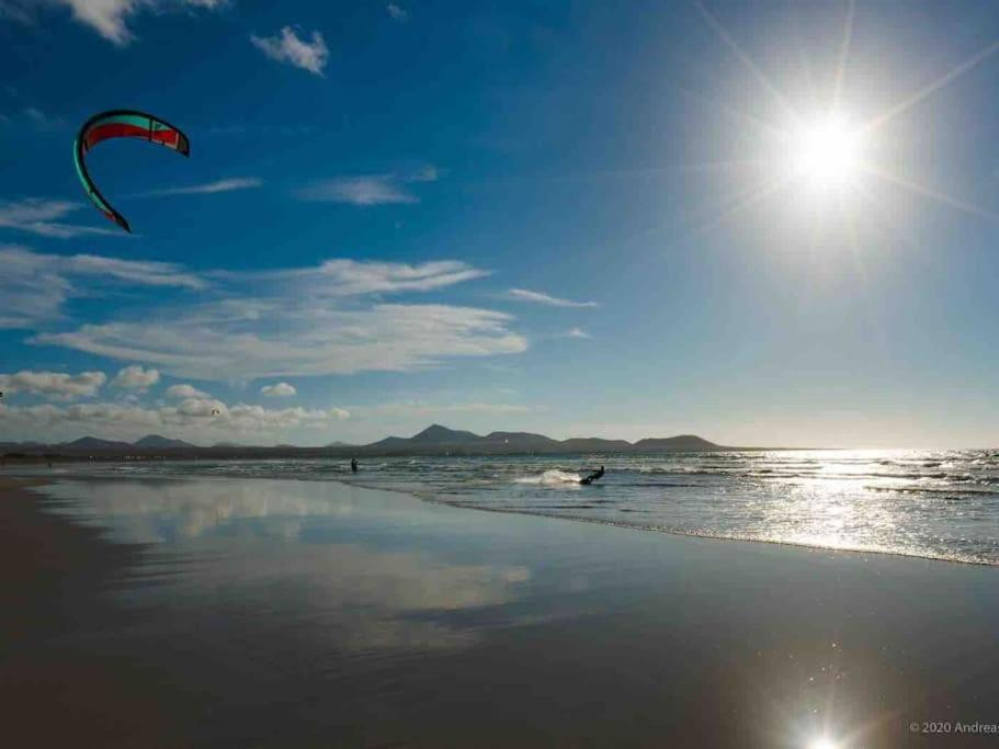 Famara, Apto. En Zona Tranquila A 200M Del Mar. Lägenhet Exteriör bild